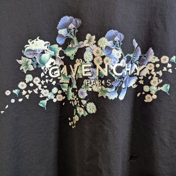 Givenchy Short Sleeve T-Shirt Men's Floral Print Logo, Size L, Hole in Front - Picture 5 of 5